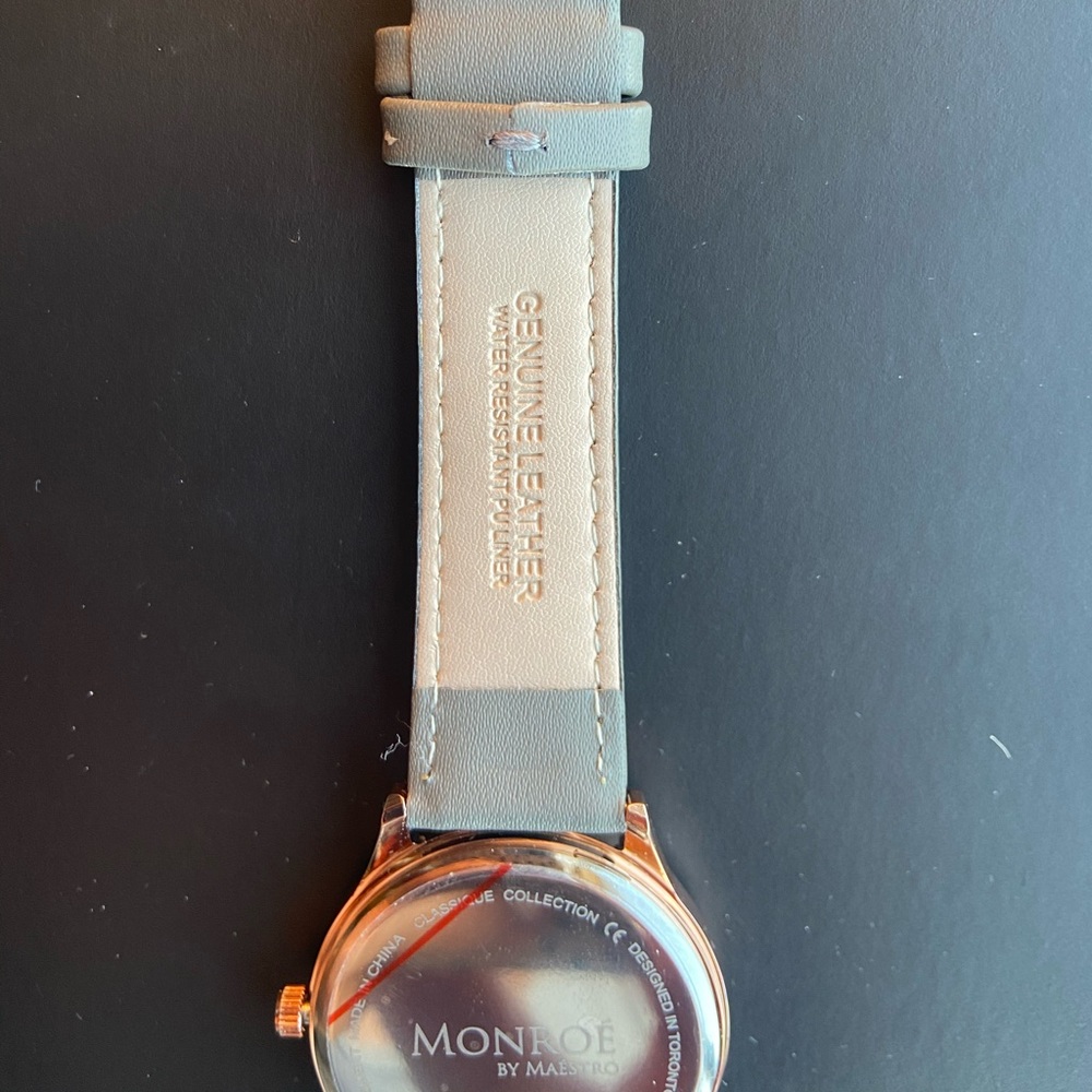 MONROÉ watch - Picture 3 of 9